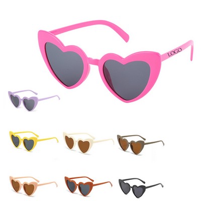 Ultra Light Retro Heart Frame Sunglasses